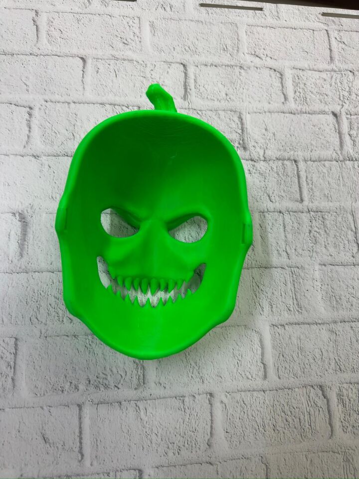 YEŞİL MASKE