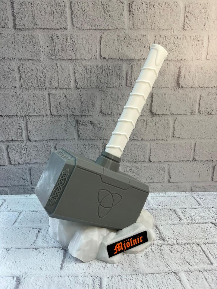 THORUN ÇEKİCİ