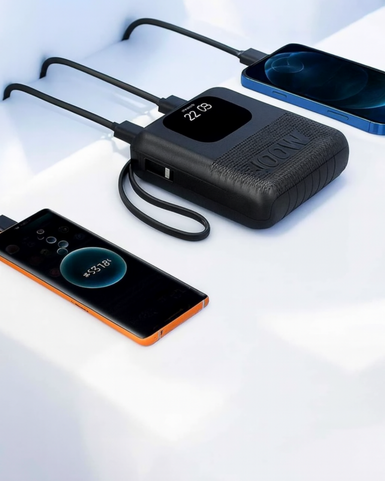 Çoklu Cihaz Destekli 10000 mAh Powerbank Akıllı Ekranlı Taşınabilir Şarj Aleti